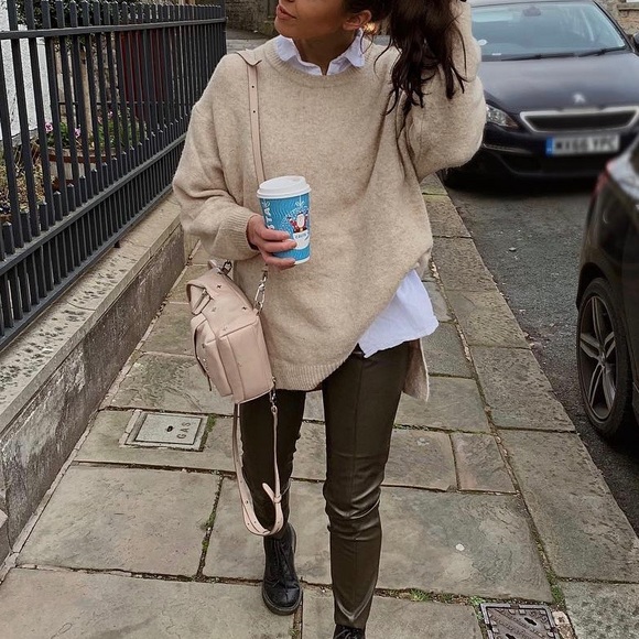 Zara Sweaters - Zara Oversized Oatmeal Crewneck Sweater